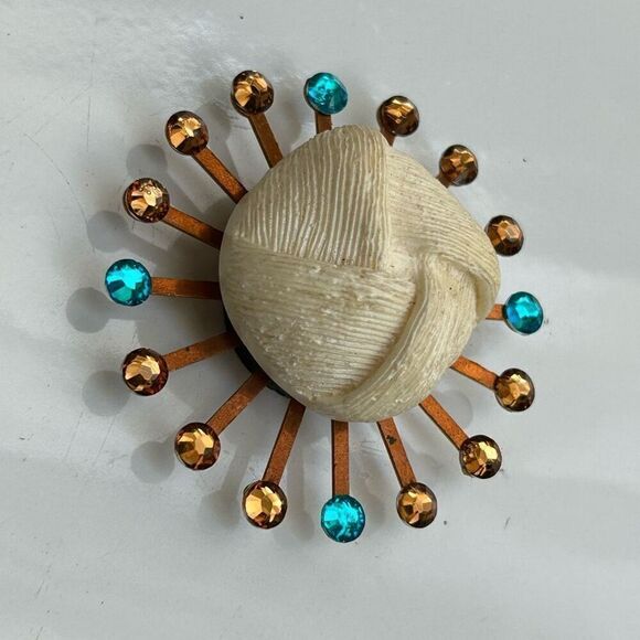 Vintage Upcycled Atomic Starburst Refrigerator Magnet Buttons Rhinestones Cream - Picture 4 of 7